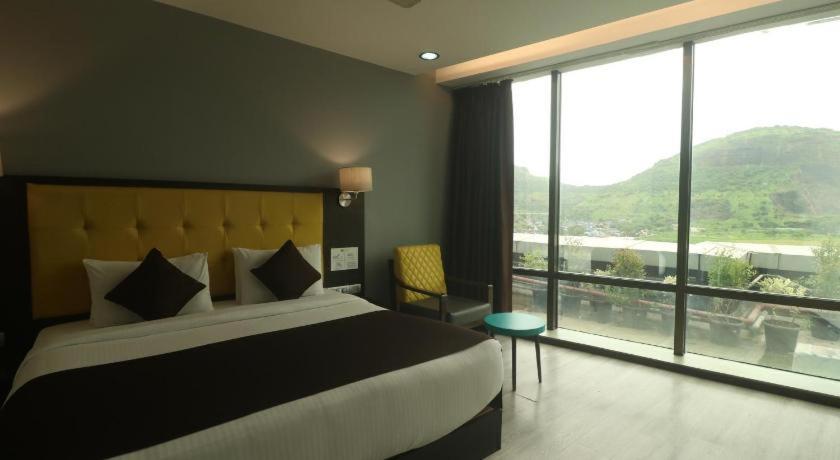 Hotel Mumbai House Airoli, Νάβι Μουμπάι Εξωτερικό φωτογραφία
